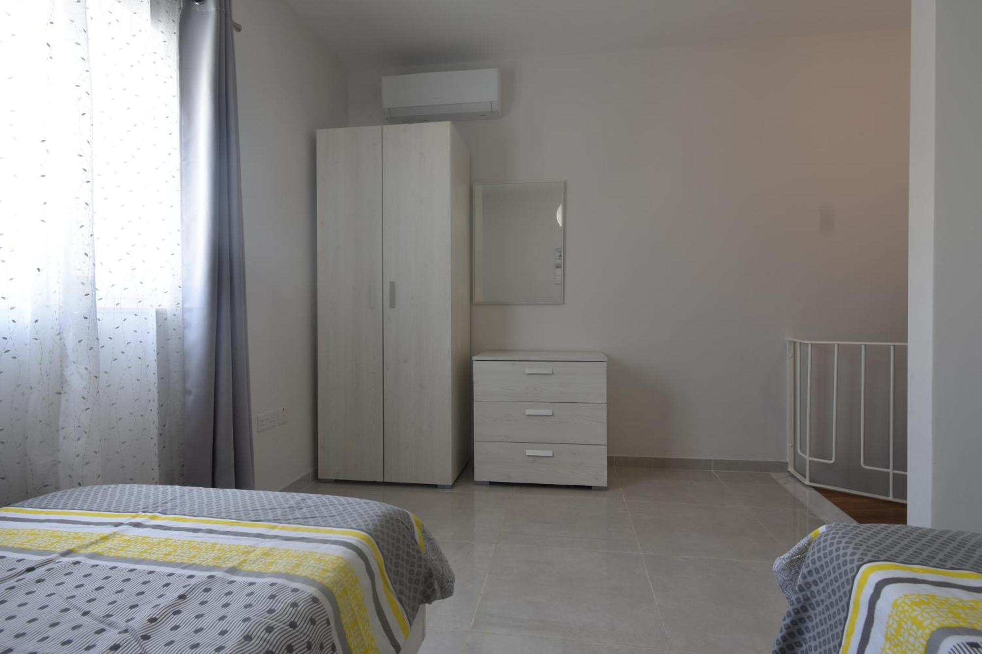 Marbella Holiday Apartments - Seafront - Wifi Marsaskala Quarto foto